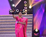 Veteran news presenter Pavalakantham Azhagarsamy receives Lifetime Achievement Award at Pradhana Vizha